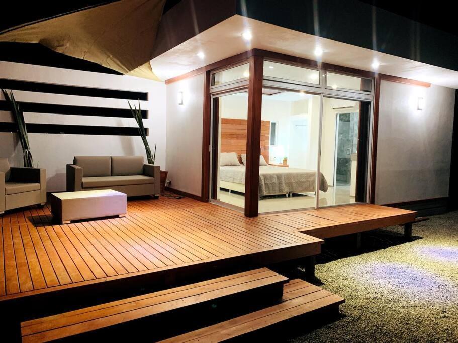 Cabana El Alamo Con Jacuzzi Βίλα Valle de Guadalupe Εξωτερικό φωτογραφία